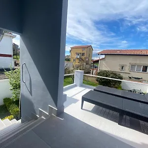 Design Club Holiday home